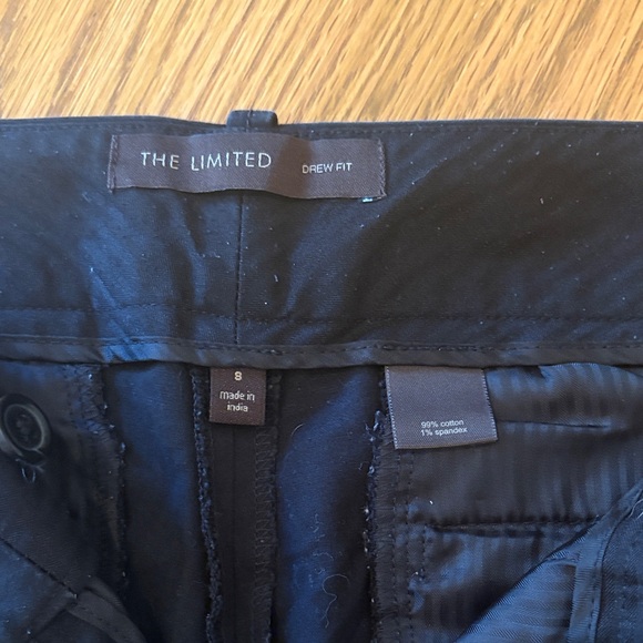 The Limited Vintage Black Drew Fit capri pants - Picture 2 of 3